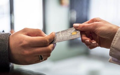 4 Common Credit Card Myths